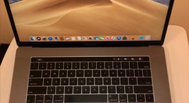 Good
													MacBook Pro 2018 (With Touch Bar) - 15" - I7, Gray, 256 GB, 16 GB, photo 1 of 10