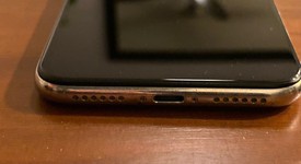Fair
													Apple iPhone X - T-Mobile, Silver, 64 GB, A1865, photo 1 of 4