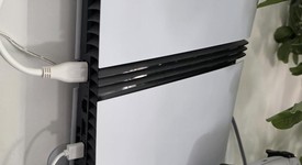 Mint
													PlayStation 5 Pro (2024) - White, 2 TB, photo 5 of 8