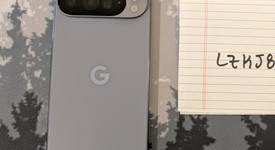 Mint
													Google Pixel 10 Pro XL - Unlocked, Moonstone, 256 GB, GUL82, photo 3 of 10