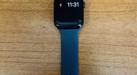 Mint
													Apple Watch SE 2nd Gen 44mm - Midnight, A2723 - GPS, Aluminum, photo 5 of 6