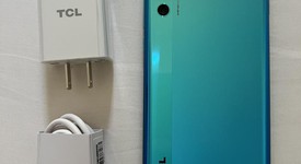 Mint
													TCL 20 Pro 5G - Unlocked, Blue, 256 GB, 6 GB, photo 1 of 20