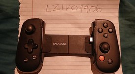 Mint
													Backbone One Controller - Lightning (iPhone), Standard, photo 2 of 4