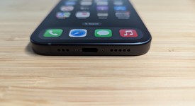 Mint
													Apple iPhone 15 - Unlocked, Black, 128 GB, A2846, photo 3 of 9