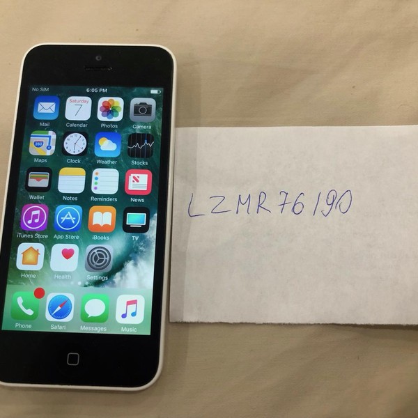 Apple iPhone 5C - Unlocked, White, 16 GB, A1532, GSM