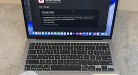 Good
													MacBook Air 2020 - 13" - Apple M1, Gray, 256 GB, 8 GB, photo 1 of 9