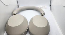 Used
													Sony WH-1000XM5 - Silver, photo 1 of 3