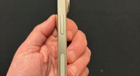 Good
													Apple iPhone 15 Pro - Unlocked, White, 256 GB, A2848, photo 4 of 9