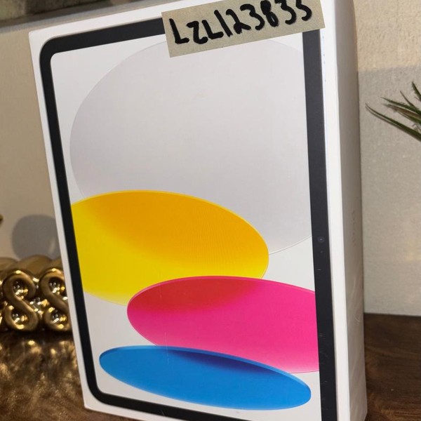 Apple iPad 10th Gen - Wi-Fi, 64 GB, Silver, A2696