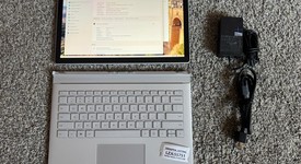 Good
													Microsoft Surface Book - Silver, 512 GB, 16 GB, photo 2 of 8