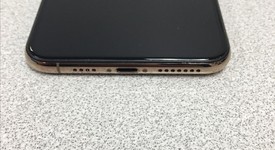 Mint
													Apple iPhone Xs Max - Verizon, Gold, 256 GB, A1921, photo 4 of 7