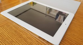 Good
													Apple iPad 2 - Wi-Fi, White, 32 GB, A1395, photo 1 of 5