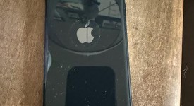 Good
													Apple iPhone SE 2nd Gen 2020 - Unlocked, Black, 64 GB, A2275, photo 2 of 6