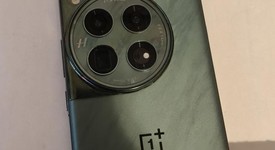 Good
													OnePlus 12 - Unlocked, Green, 512 GB, 16 GB, CPH2583, photo 2 of 6