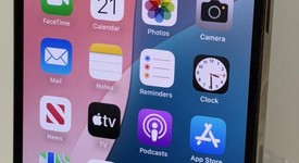 Good
													Apple iPhone 13 Pro Max - Unlocked, Gold, 256 GB, A2484, photo 3 of 11