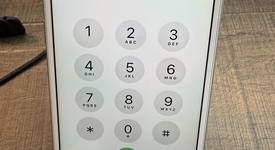 Good
													Apple iPhone 6 - AT&T, Silver, 64 GB, A1549, photo 2 of 8