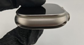 Good
													Apple Watch Ultra 49mm - Unlocked, Titanium, A2622, photo 4 of 10