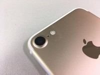 Apple iPhone 7