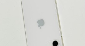 Mint
													Apple iPhone 12 - Unlocked, White, 128 GB, A2172, photo 3 of 9
