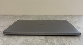 Good
													MacBook Air 2020 - 13" - Apple M1, Gray, 256 GB, 8 GB, photo 5 of 9