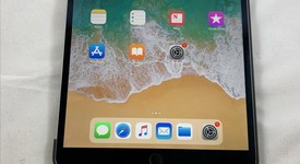 Good
													Apple iPad Pro 10.5" - Verizon, Gray, 64 GB, photo 3 of 5