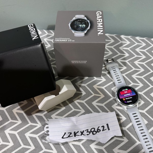 Garmin Forerunner 570 - Cloud Blue, 42mm