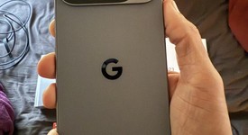 Mint
													Google Pixel 10 Pro XL - Unlocked, Moonstone, 512 GB, GUL82, photo 5 of 10