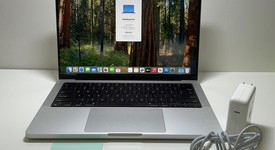 Good
													MacBook Pro Late 2023 (M3) - 14" - Apple M3, Silver, 512 GB, 8 GB, 10-core GPU, photo 1 of 7