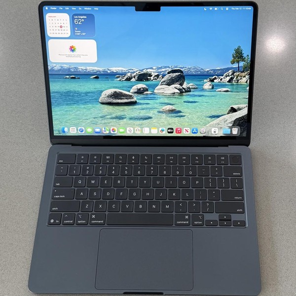 MacBook Air 2025 (M4) - 13 inch - 512 GB, Midnight, 24 GB, Apple M4