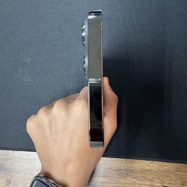 Apple iPhone 13 Pro Max - Unlocked, 256 GB, Graphite, A2484