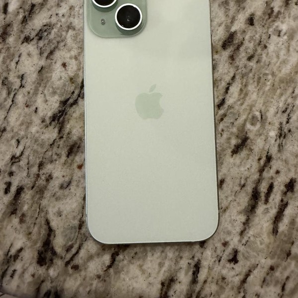Apple iPhone 15 - Unlocked, 128 GB, Green, A2846
