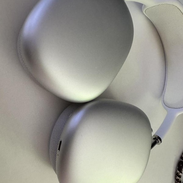 Apple AirPods Max - Silver