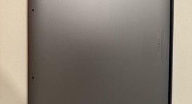 Good
													MacBook Pro 2019 - 15" - I7, Gray, 256 GB, 16 GB, photo 3 of 5