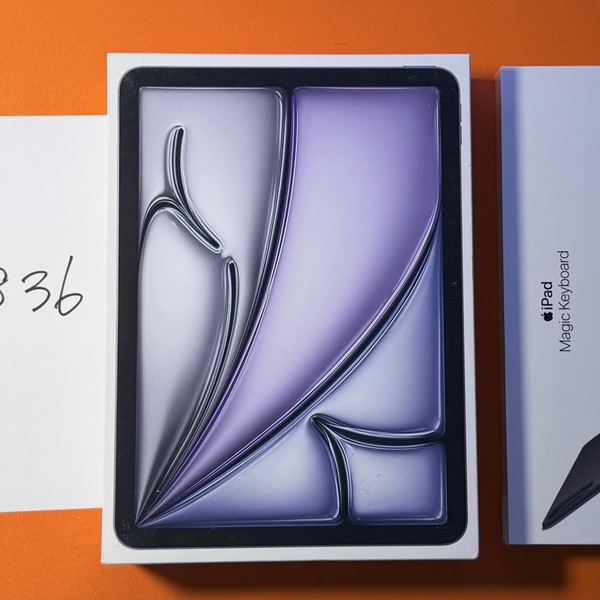 Apple iPad Air 11 inch (M2) 2024 - Wi-Fi, Gray, 128 GB, A2902