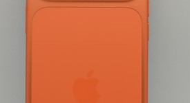 Mint
													Apple iPhone 17 Pro - Unlocked, Cosmic Orange, 512 GB, A3256, photo 5 of 14