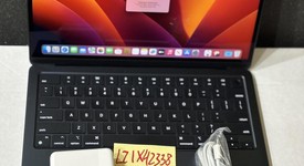 Fair
													MacBook Air 2022 - 13" - Apple M2, Midnight, 512 GB, 8 GB, photo 1 of 11