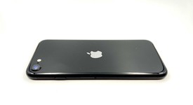 Fair
													Apple iPhone SE 2nd Gen 2020 - Unlocked, Black, 64 GB, A2275, photo 5 of 6