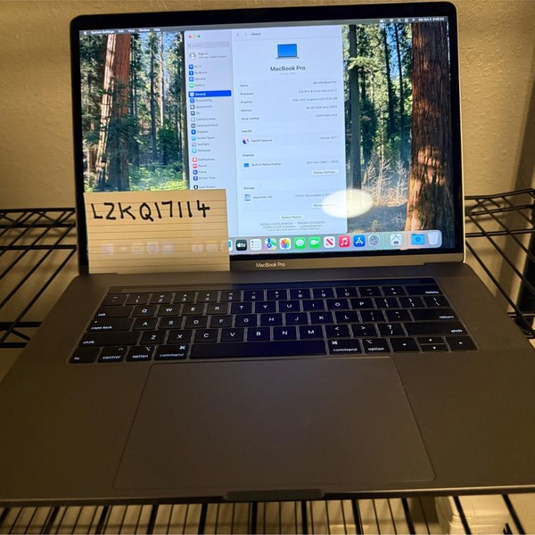 MacBook Pro 2019 - 15 inch - I7, Gray, 256 GB, 16 GB