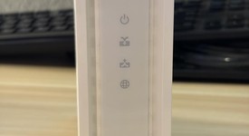 Mint
													ARRIS Modem, photo 4 of 6