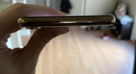 Mint
													Apple iPhone Xs Max - AT&T, Gold, 256 GB, A1921, photo 4 of 5