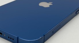 Good
													Apple iPhone 13 - Unlocked, Blue, 128 GB, A2482, photo 5 of 8