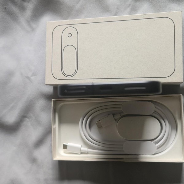 Google Pixel 9 - Unlocked, 128 GB, Obsidian, 12 GB, G2YBB