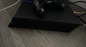 Fair
													PlayStation 4 - Black, 500 GB, Standard, photo 3 of 4
