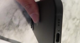 Mint
													Apple iPhone 15 - Verizon, Black, 128 GB, A2846, photo 4 of 7