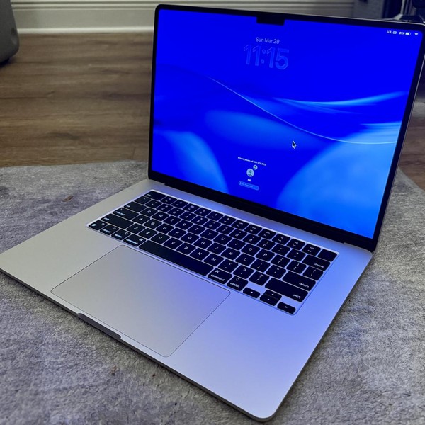 MacBook Air 2023 (M2) - 15 inch - 256 GB, Silver, 16 GB, Apple M2