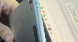 Mint
													Apple iPod Touch 6th Gen - Wi-Fi, Silver, 16 GB, photo 4 of 8