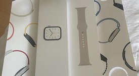 Mint
													Apple Watch Series 7 41mm - Starlight, A2473 - GPS, Aluminum, photo 2 of 10