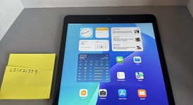 Good
													Apple iPad 9th Gen - Wi-Fi, Gray, 64 GB, A2602, photo 1 of 5