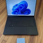 Good Razer Blade 15 inch 2020 - I7, Black, 512 GB, 16 GB, FHD, Base