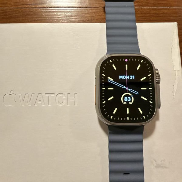 Apple Watch Ultra 3 49mm - Unlocked, Natural, A3281